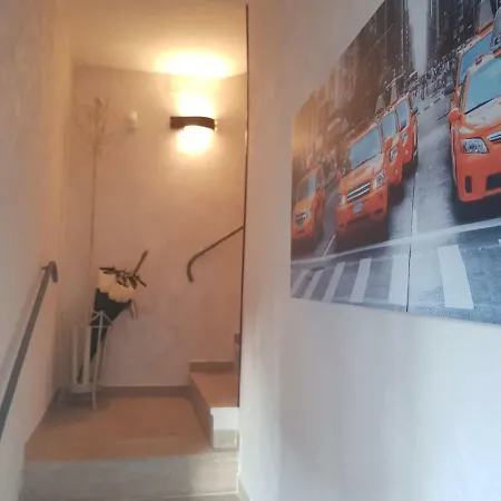 Apartment Domus Traiano *